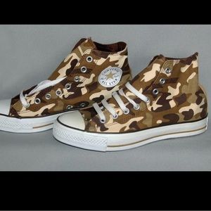 Camo Converse 9